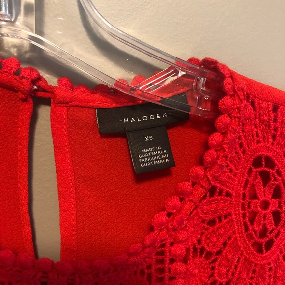 NWOT Halogen Red Lace & Crepe Top- XS - Picture 5 of 7